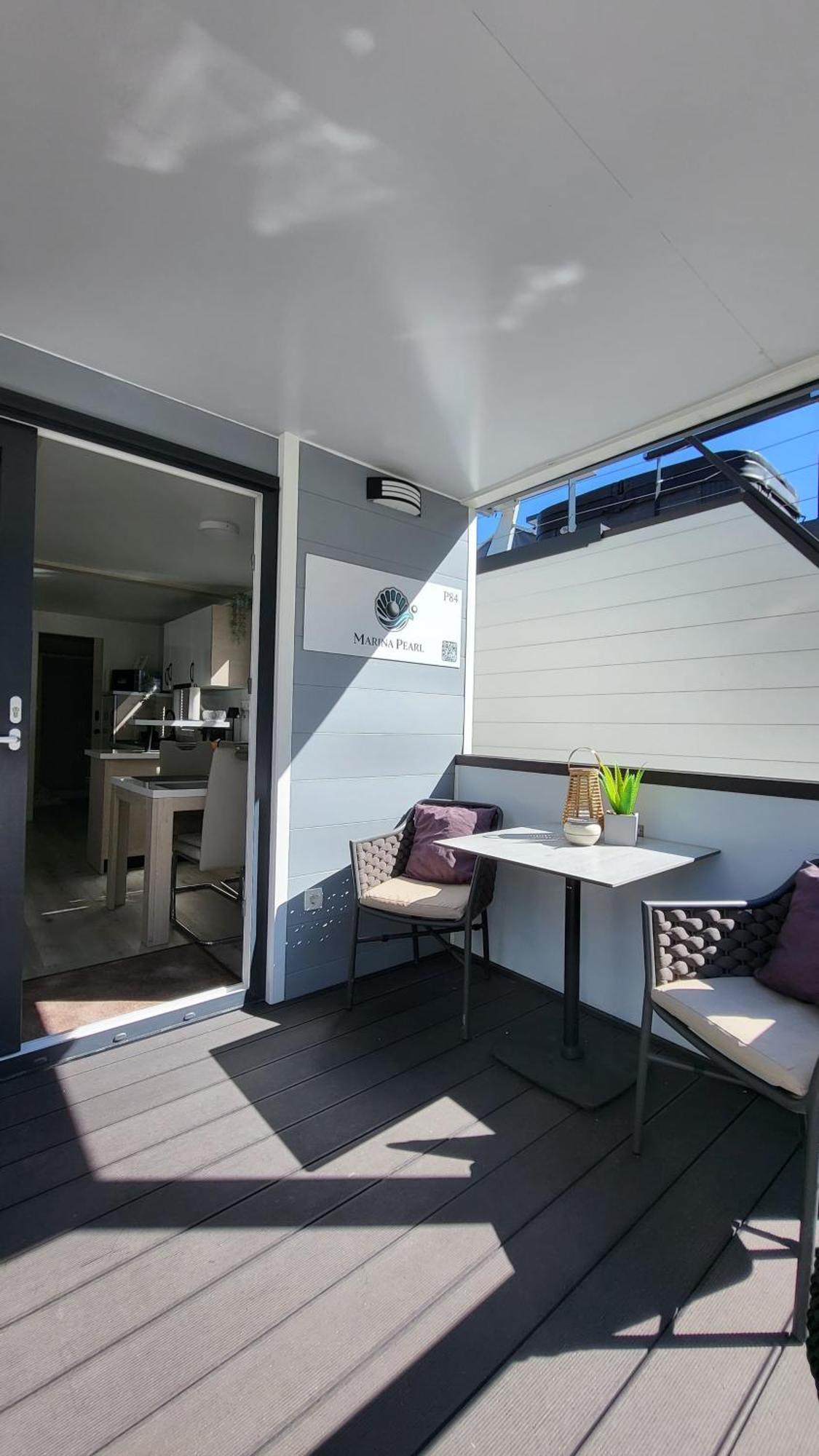 Floating House - Marina Pearl Leilighet Portorož Eksteriør bilde