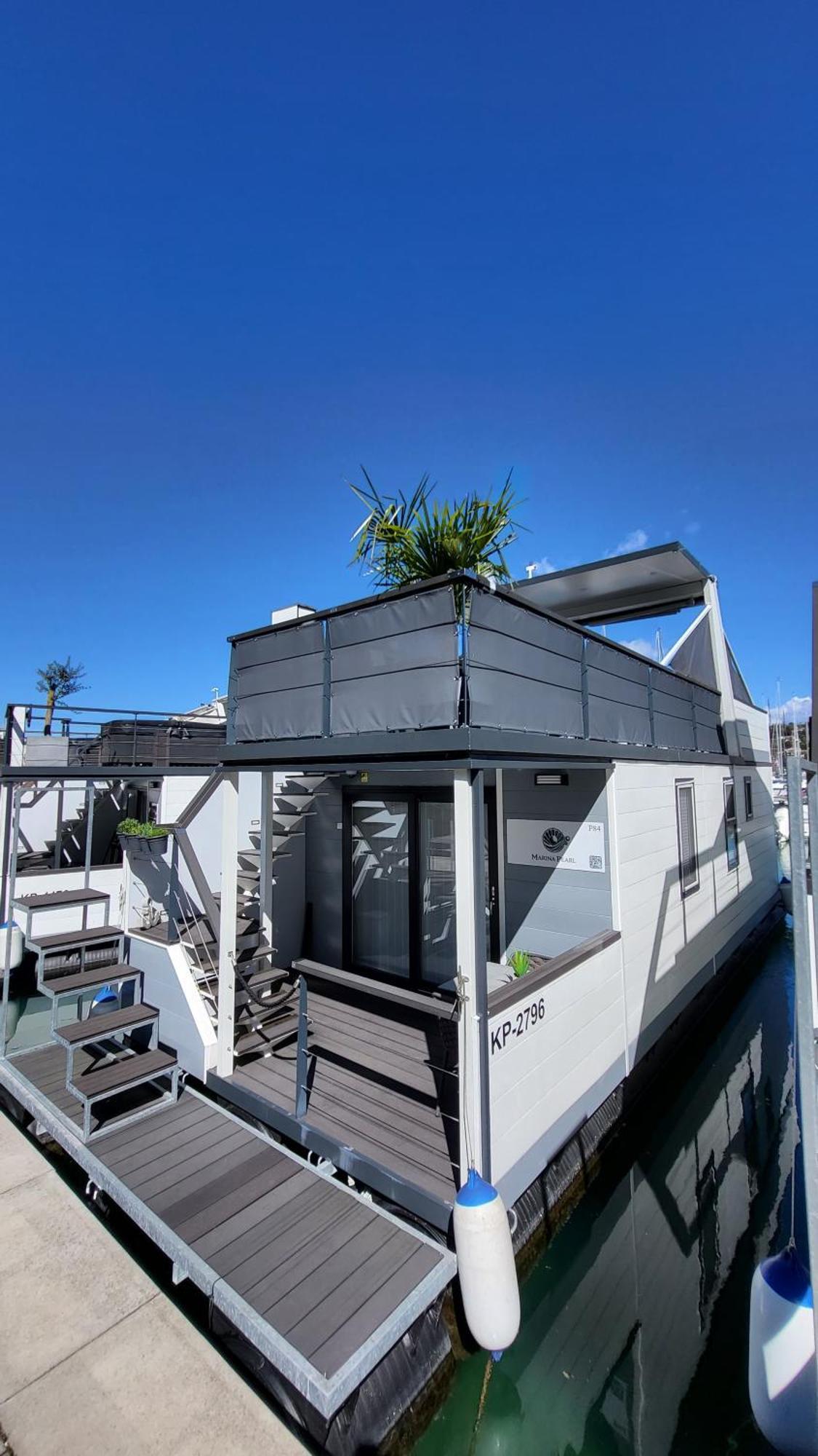 Floating House - Marina Pearl Leilighet Portorož Eksteriør bilde